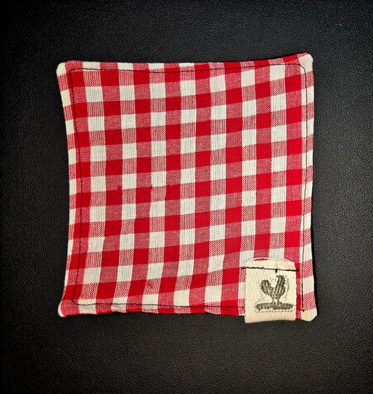 Rooster Ridge Rags Red and White Checkers